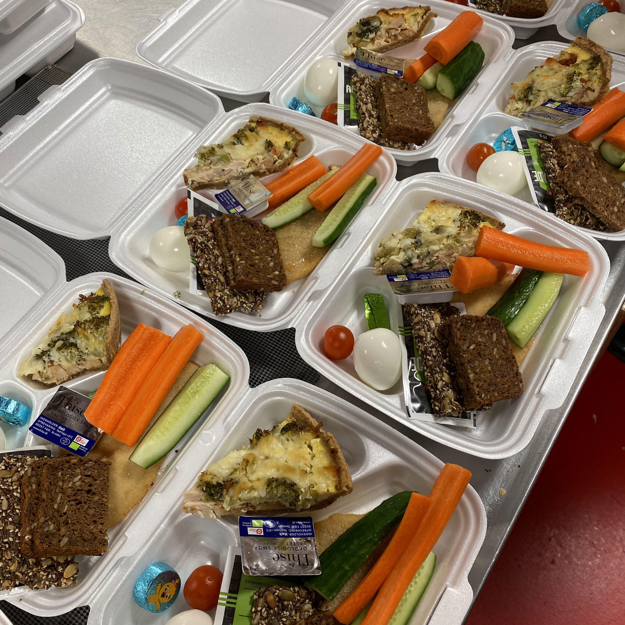 Æggetærte og grønt